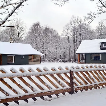 Casa vacanze Lehtla Holiday House