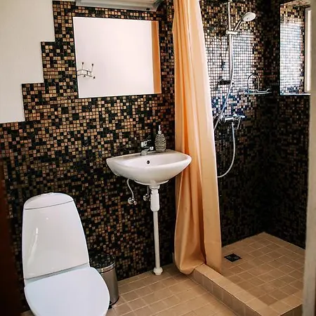 Lehtla Holiday House * Karala